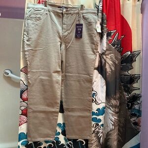 Gloria Vanderbilt Amanda jean